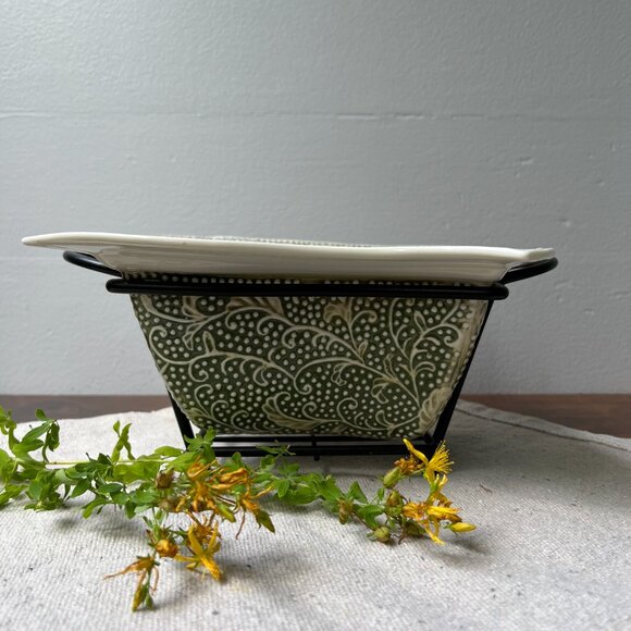 8.75" Bakeware Caserole Dish Presentable Ovenware Temp-Tations by Tara - Picture 2 of 16